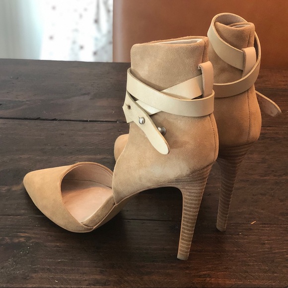 Joe’s Jeans Laney Ankle Strap Pump - Picture 3 of 4
